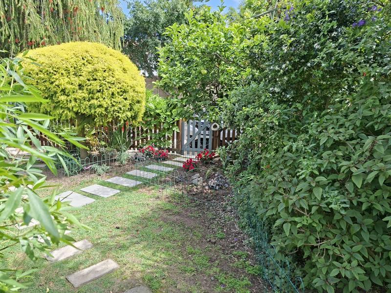 To Let 1 Bedroom Property for Rent in Durbanville Western Cape